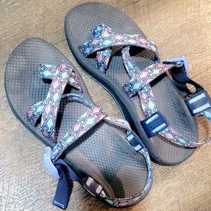 Chacos size 9